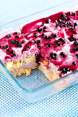 Blueberry tiramisu
