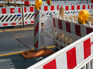 Straßenbaustelle, Absperrung