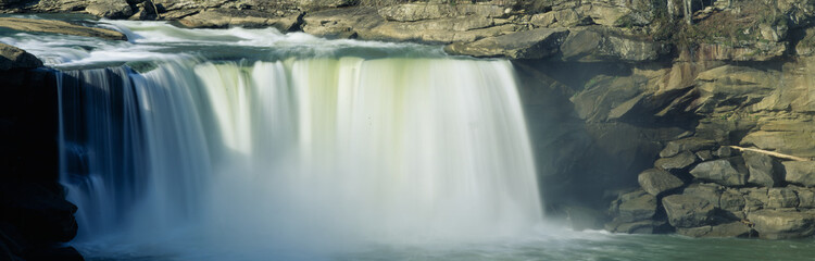 Cumberland Falls, Cumberland River, Kentucky