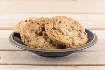 milk chocolate toffee almond cookies