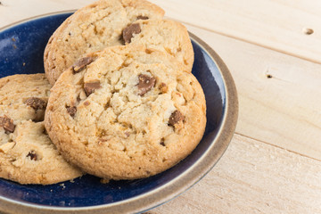milk chocolate toffee almond cookies
