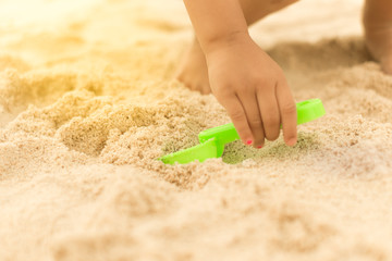 kid playing toy