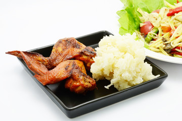 papaya salad and chicken wing