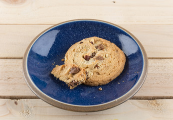 milk chocolate toffee almond cookies