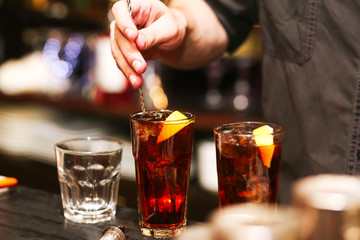 Barman stir alcohol
