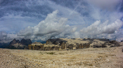 pordoi, sella, dolomity © fotoevent24