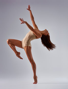 dancer ballerina