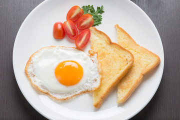 breakfast, fresh fried egg and bread
