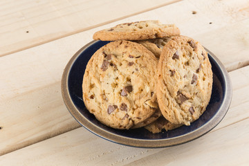 milk chocolate toffee almond cookies