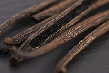 Rolgordijnen Vanilla pods © joanna wnuk
