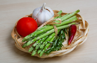 Raw asparagus