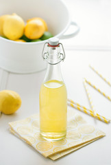 Zitronenlimonade