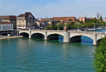 Fototapeta premium Mittlere Rheinbrücke, Basel