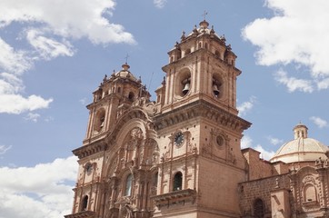 Fototapeta na wymiar cathedral in cuzco Peru
