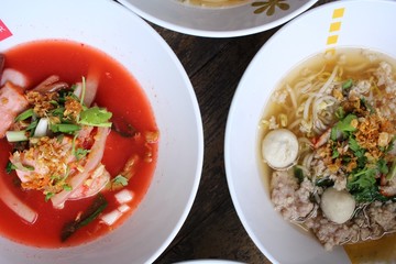  Seafood noodles