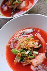  Seafood noodles