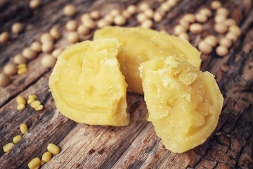 Dessert of soy bean