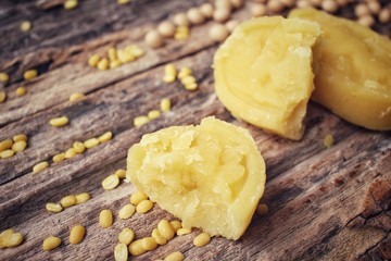 Dessert of soy bean