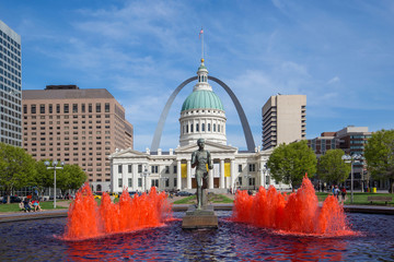 St. Louis downtown with Old Courthouse