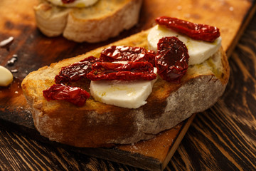 Bruschetta with mozzarella