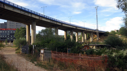 Puente de la autovía.