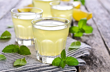 Drink of lemon