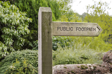 Public Footpath Sign made of wood n countryside