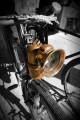 Fototapeta na wymiar Old Italian Bike