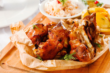 eisbein with braised cabbage