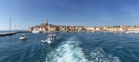 Altstadt von Rovinj mit Hafen, Adria Istrien Kroatien