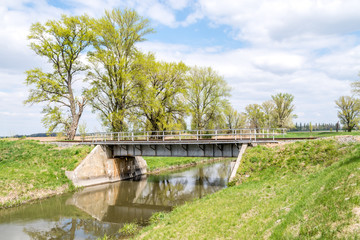 Fototapeta premium Railroad bridge on countryside
