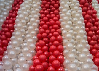 Red and white balloons background