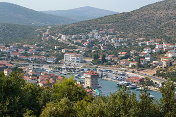 Naklejka na ściany i meble Croazia – Marina (Bossoglina)