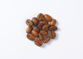 Roasted coffee beans