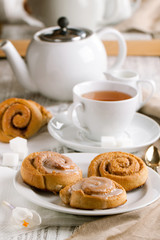 Breakfast with cinnamon bun