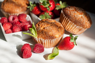 Muffins with berries