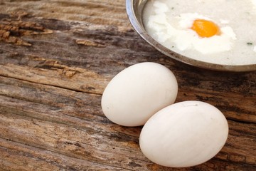 Rice soup with egg