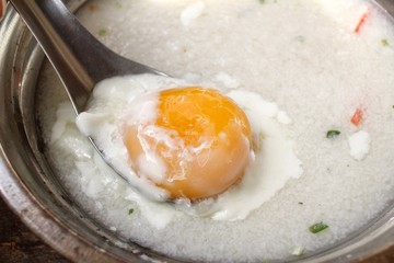 Rice soup with egg