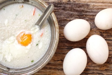 Rice soup with egg