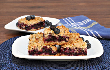 Blueberry streusel cookie bars.
