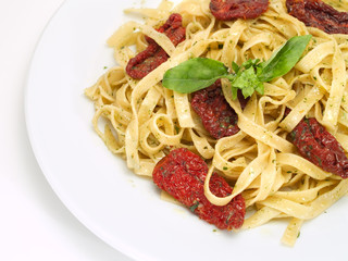 Pasta Collection - Tagliatelle with dried tomatoes