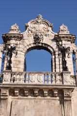 Obraz premium Stone gateway to the Buda Castle in Budapest