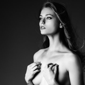 black and white photo of elegant naked lady