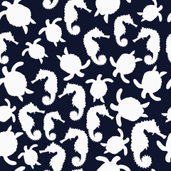 Fototapeta na wymiar vector seamless pattern with ocean animal sea Horse, turtle