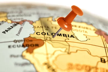 Foto auf Acrylglas Südamerika Standort Kolumbien. Roter Stift auf der Karte.