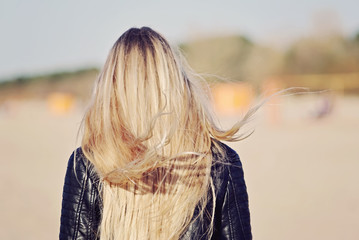 woman with long hairs in motion