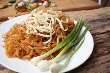 Pad thai make of fried rice noodles