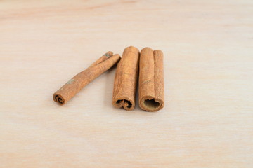 Cinnamon sticks