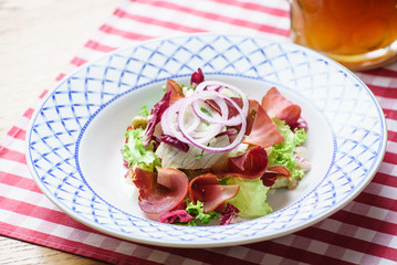 salad with ham