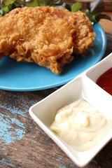 Fried chicken ketchup and mayonnaise sauce
